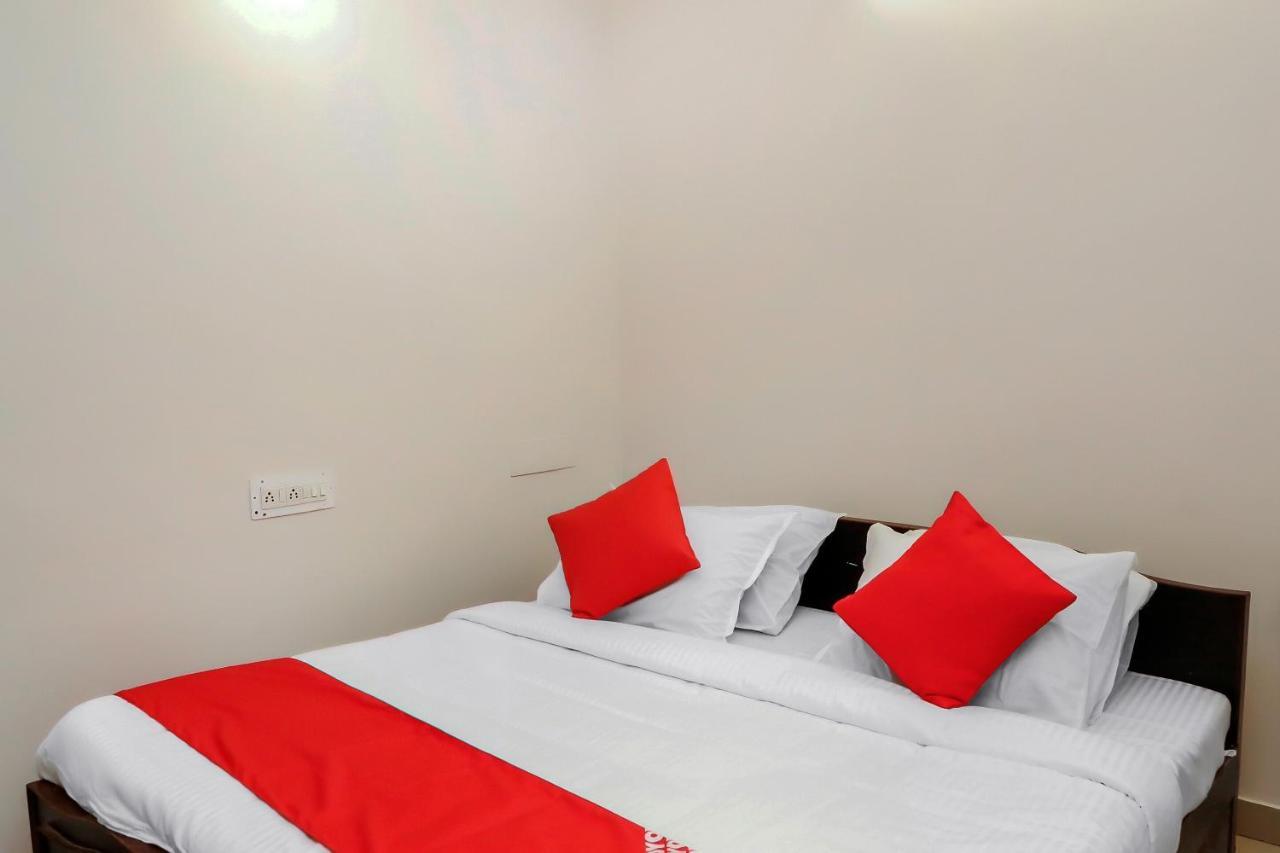 Collection O Travellers Inn Салем Екстериор снимка